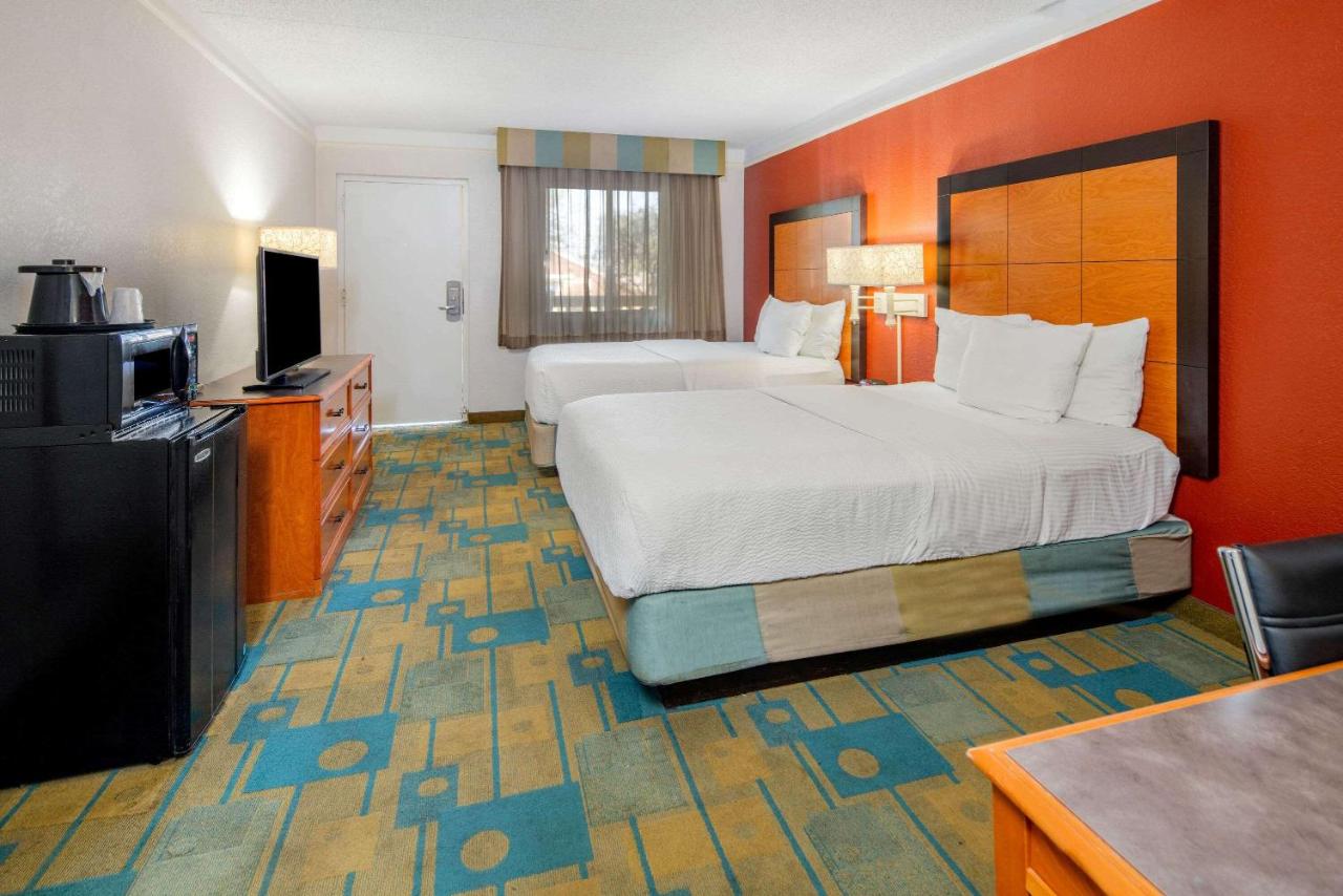 Double Room - Disability Access at La Quinta Inn & Suites by Wyndham Irvine Spectrum