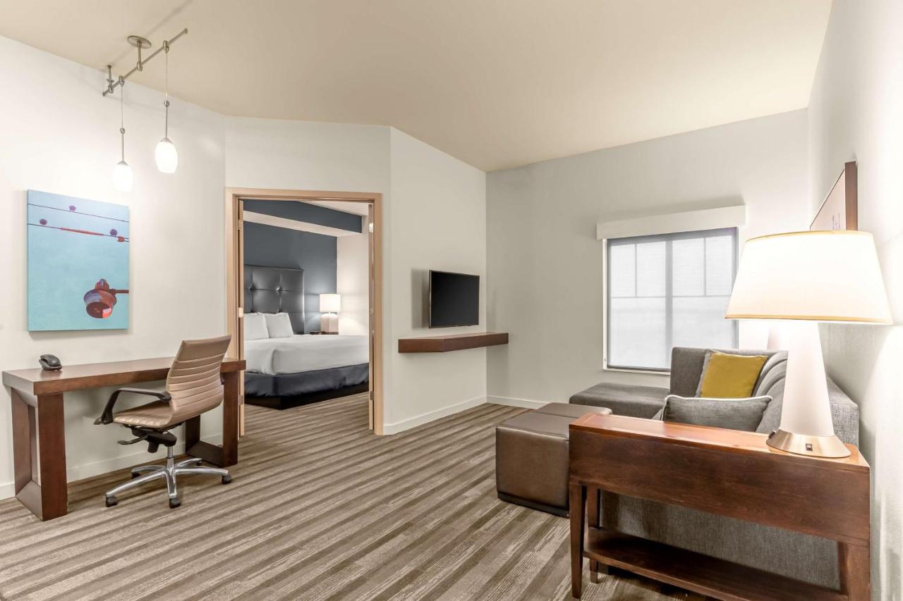 One-Bedroom King Suite at Hyatt House Richmond / Short Pump