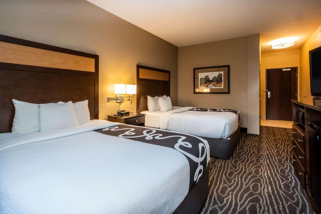Deluxe Queen Room with Two Queen Beds at La Quinta Inn & Suites by Wyndham Eugene