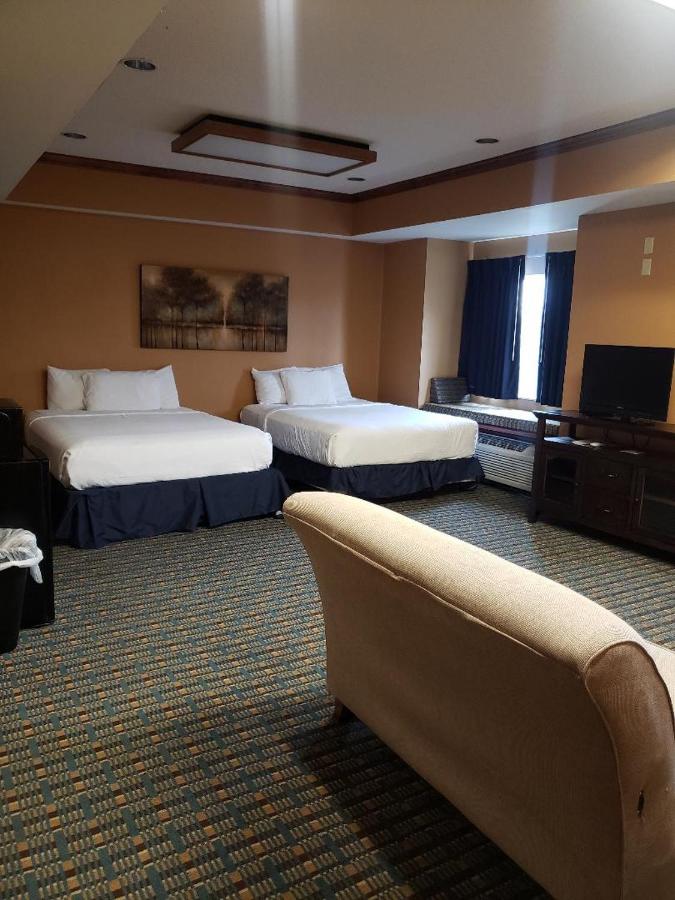 Queen Studio Suite with Two Queen Beds - Non-Smoking at Microtel Inn & Suites by Wyndham Starkville