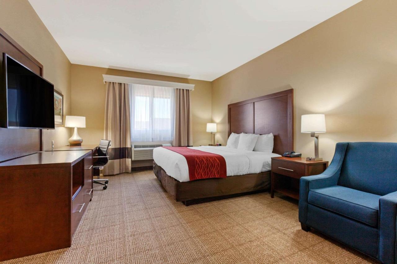 King Room - Non-Smoking at Comfort Inn & Suites Page at Lake Powell