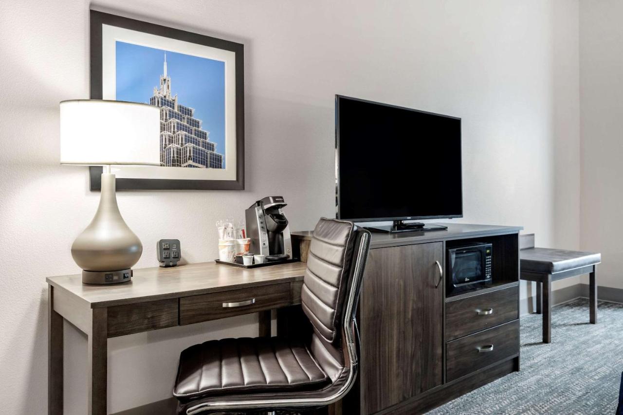 King Suite - Non-Smoking at Comfort Suites McDonough Atlanta South