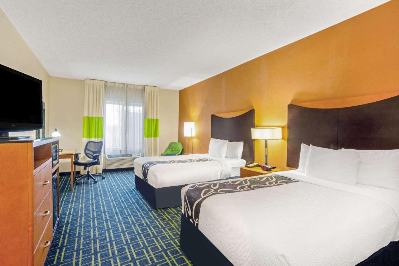 Double Room with Two Double Beds - Disability Access at La Quinta Inn & Suites by Wyndham Manassas Battlefield