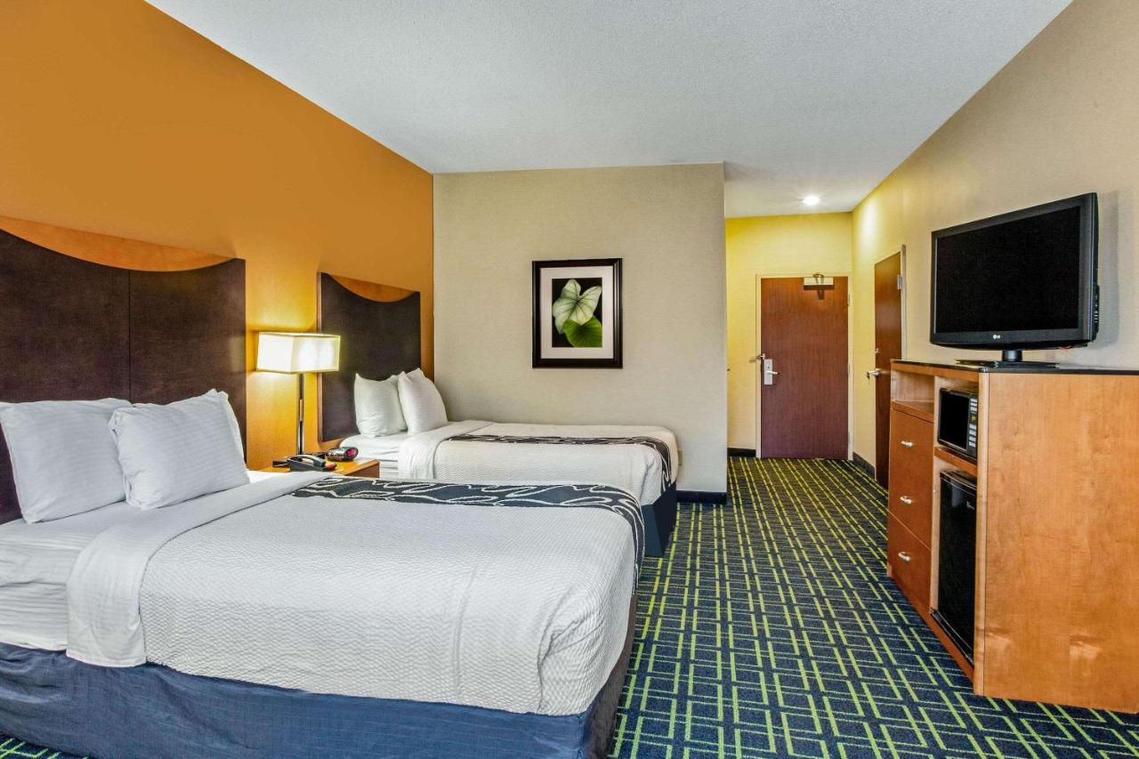 Double Room with Two Double Beds - Disability Access at La Quinta Inn & Suites by Wyndham Manassas Battlefield