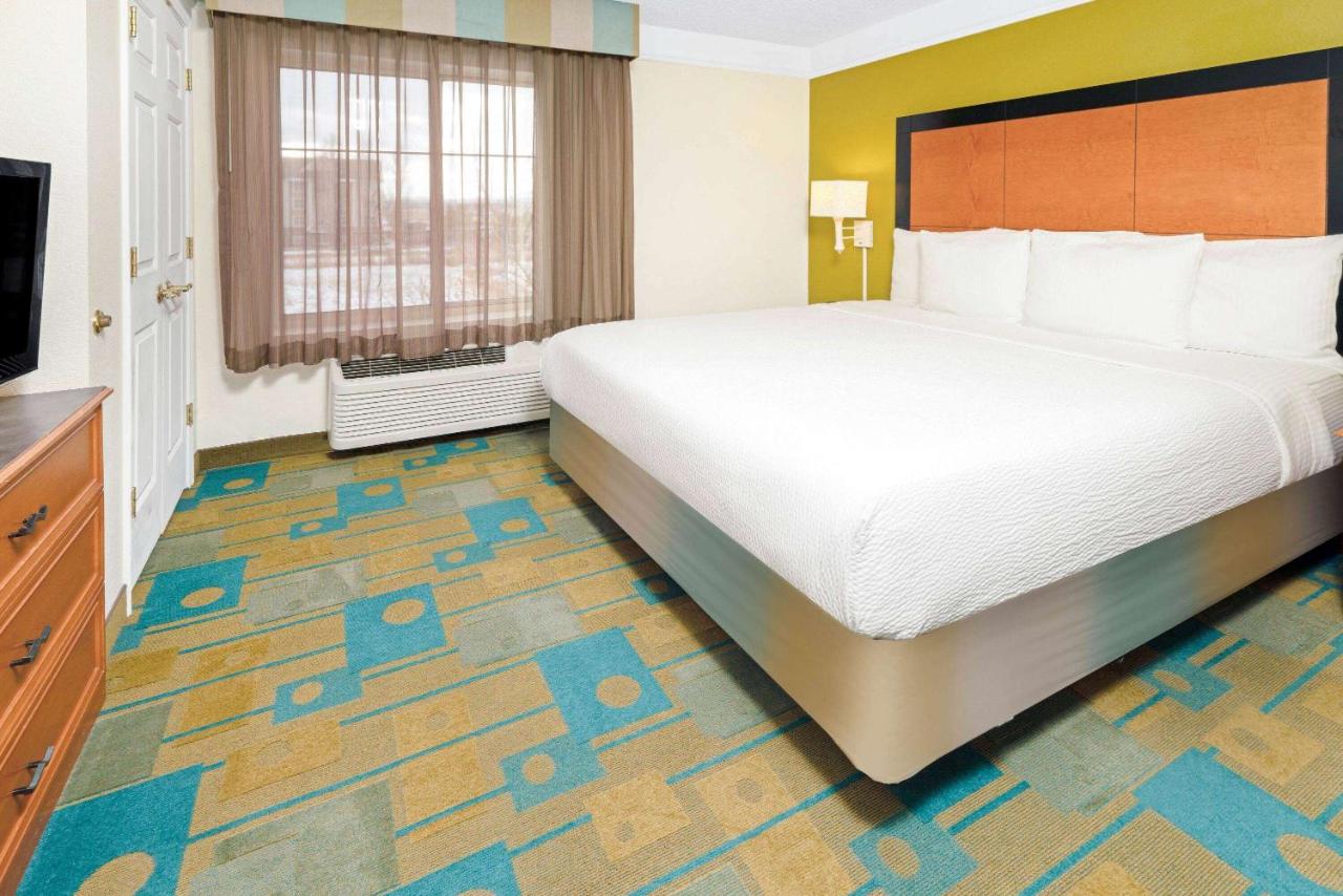 One-Bedroom King Suite - Non-Smoking at La Quinta Inn & Suites by Wyndham Salt Lake City Airport