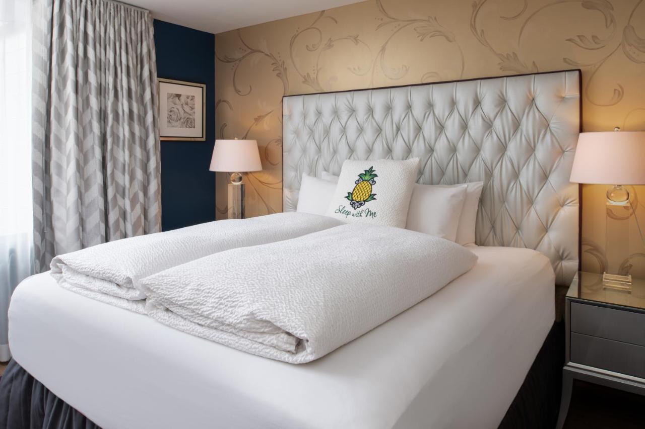 King Suite Accessible at Staypineapple, Hotel Rose, Downtown Portland