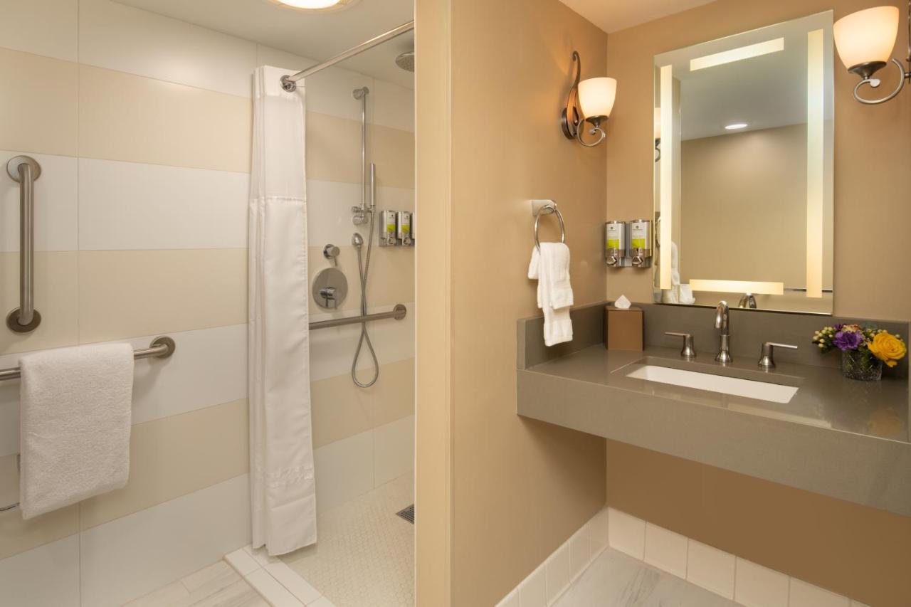 King Suite Accessible at Staypineapple, Hotel Rose, Downtown Portland