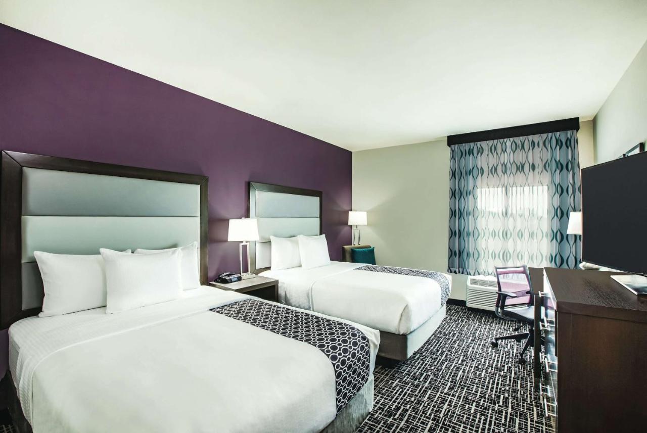 Queen Room with Two Queen Beds and Roll-In Shower - Mobility Accessible/Non-Smoking at La Quinta Inn & Suites by Wyndham McAllen La Plaza Mall