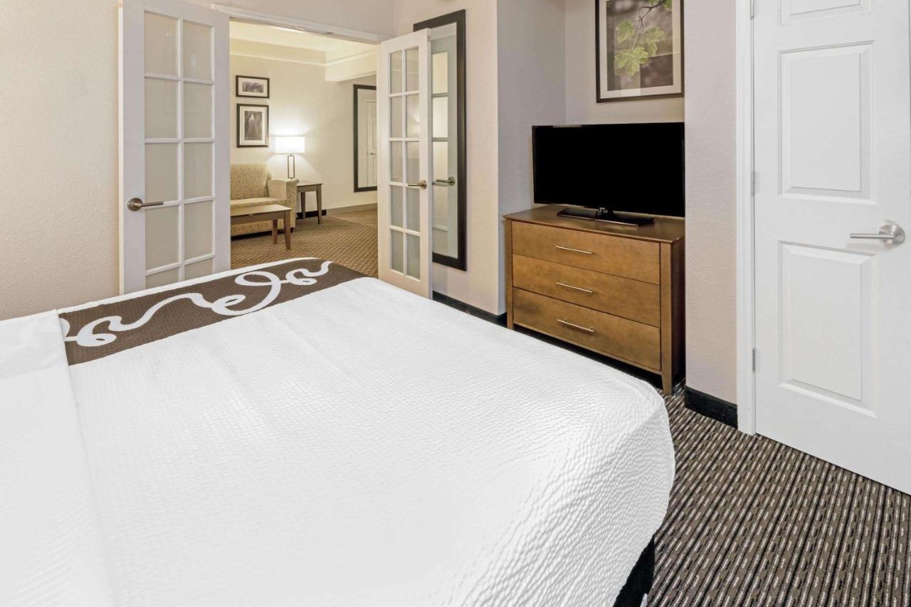 One-Bedroom King Suite - Non-Smoking at La Quinta Inn & Suites by Wyndham Orem University Pwy/Provo