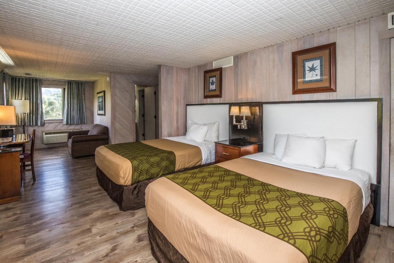 Standard Room with Two Double Beds at Fabulous Chalet Inn