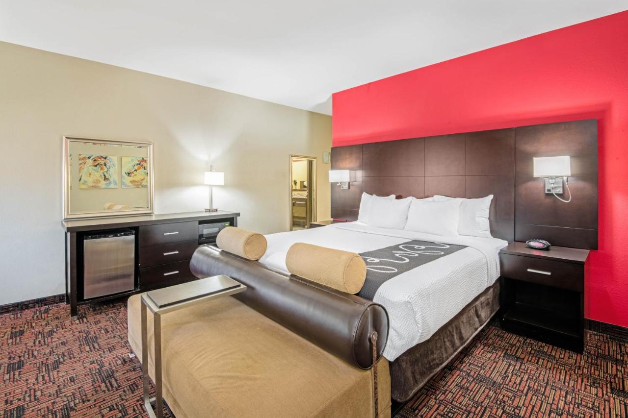 1 King Bed, Non-Smoking at La Quinta Inn & Suites by Wyndham Elk City