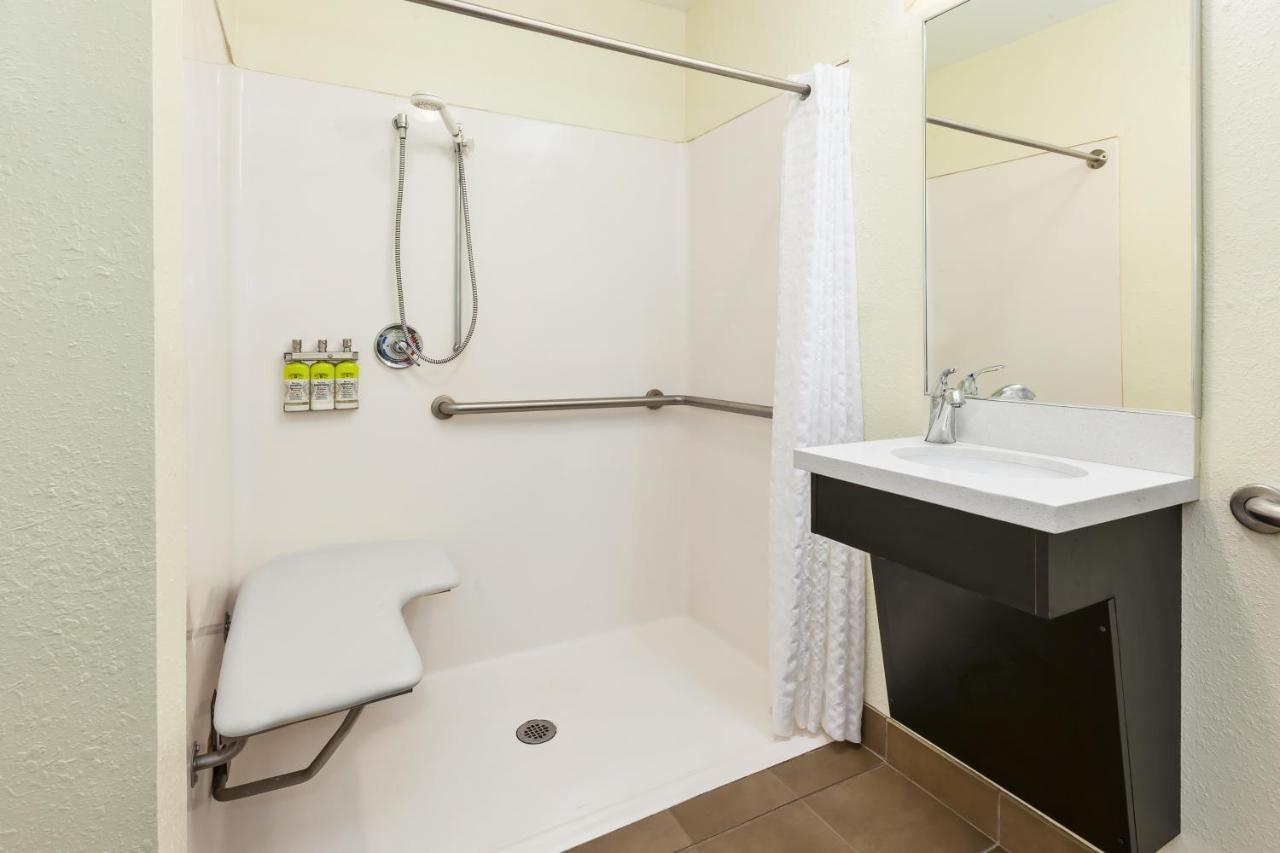 One-Bedroom Suite with Wheelchair Access - Non-Smoking at Candlewood Suites Rocky Mount by IHG