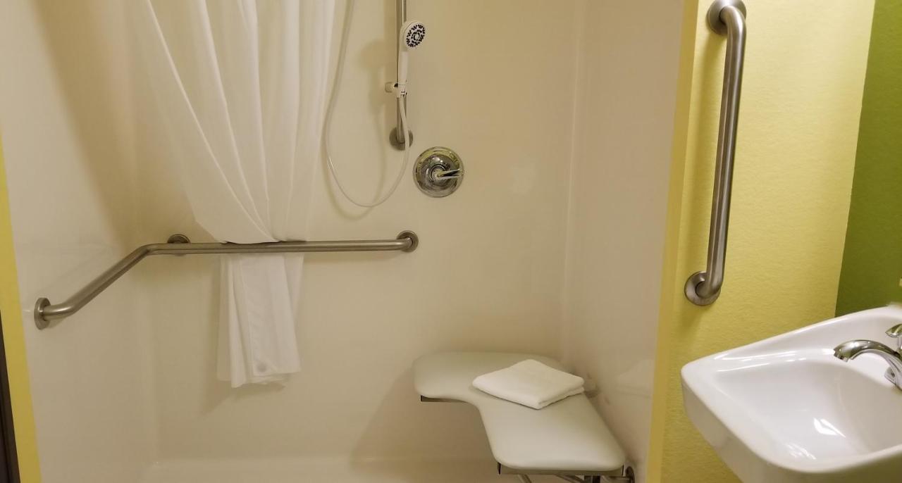 Queen Suite- Disability Access- Non-Smoking at Microtel Inn & Suites by Wyndham Delphos