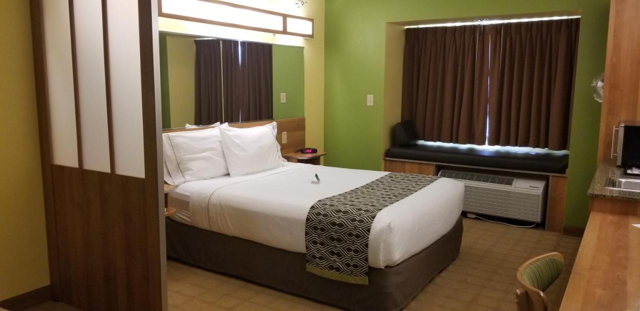 Queen Suite- Disability Access- Non-Smoking at Microtel Inn & Suites by Wyndham Delphos