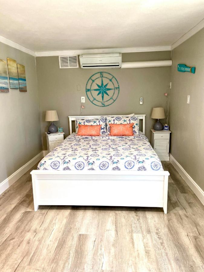 Deluxe Apartment at Sun Deck Inn and Suites