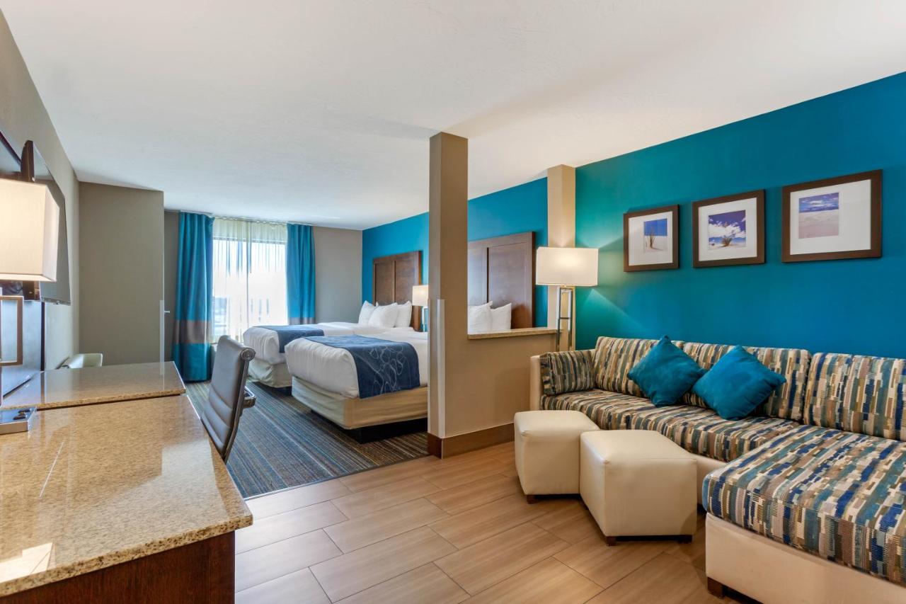 Queen Suite with Sofa Bed - Non-Smoking at Comfort Suites Las Cruces I-25 North