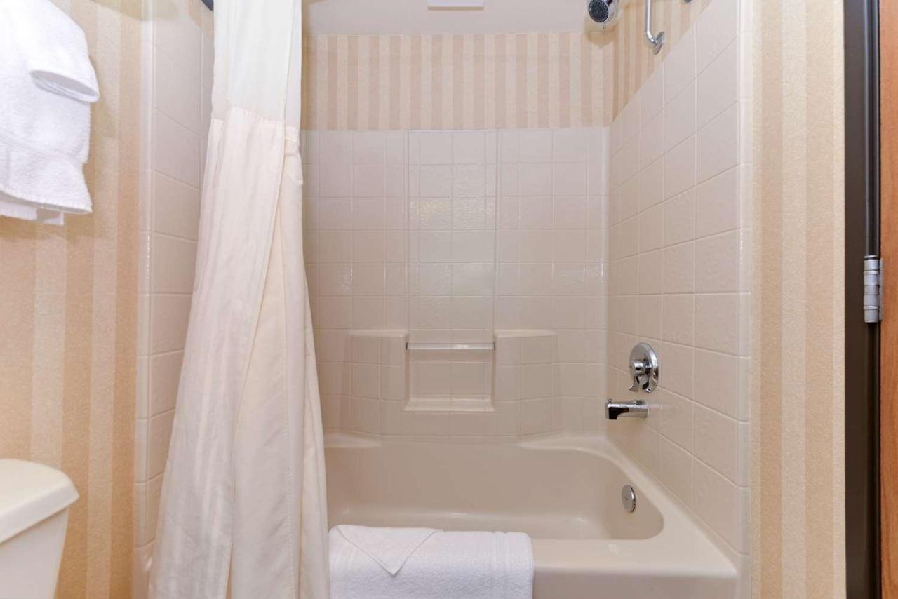 King Room with Balcony at Best Western Plus Landmark Inn