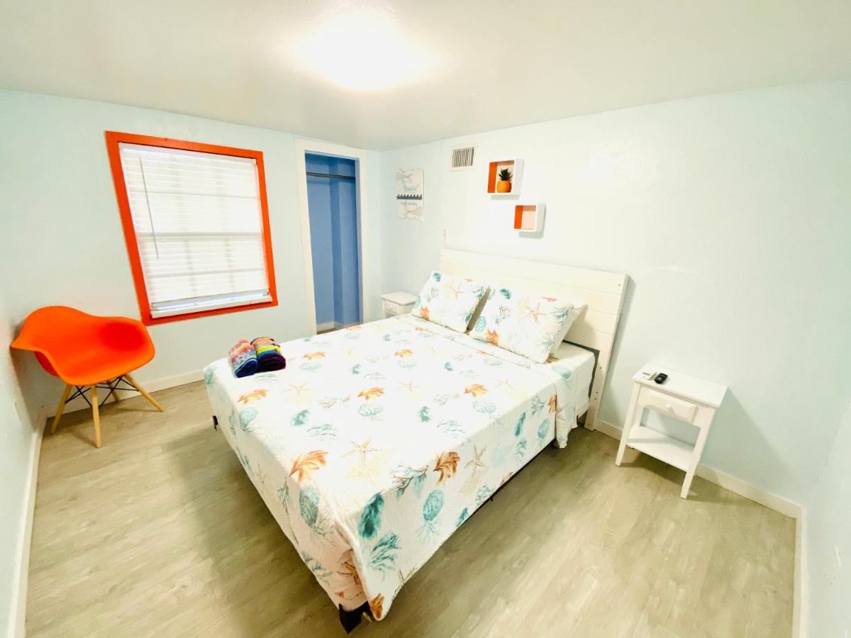 Studio with Balcony at Sun Deck Inn and Suites