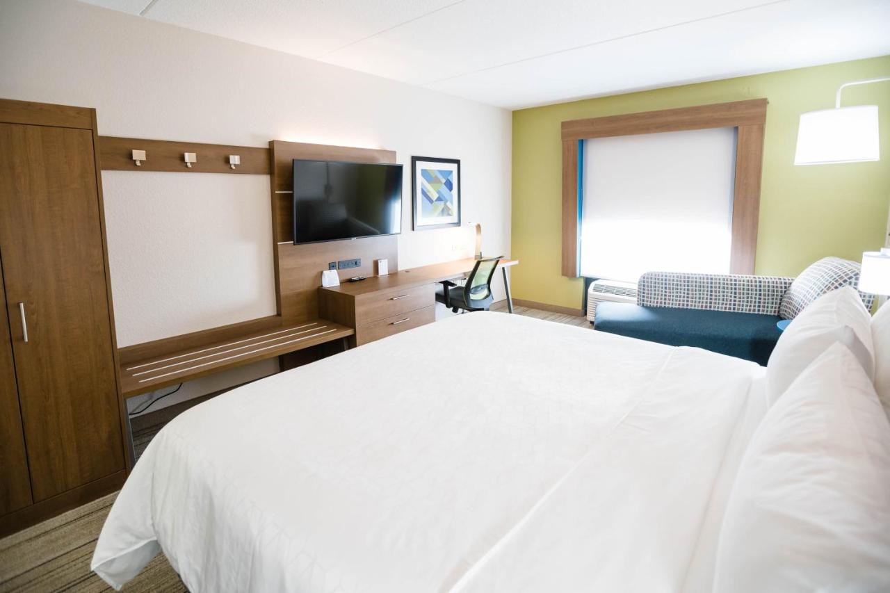 King Leisure Room - Non-Smoking at Holiday Inn Express & Suites Knoxville-Farragut by IHG