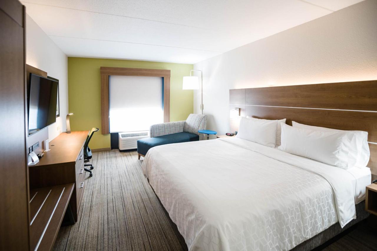 King Leisure Room - Non-Smoking at Holiday Inn Express & Suites Knoxville-Farragut by IHG