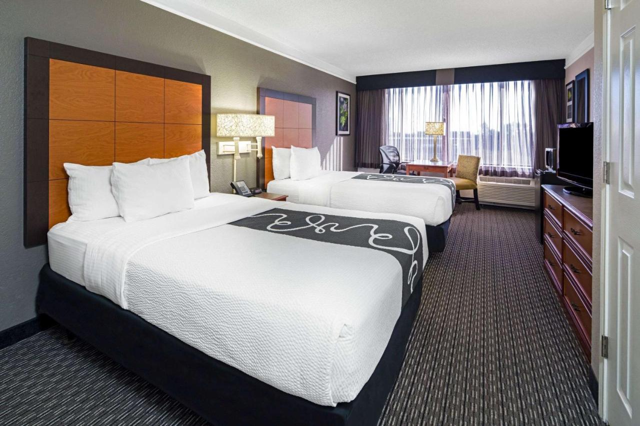 Deluxe Room - 2 Double Beds at La Quinta Inn & Suites by Wyndham Buena Park