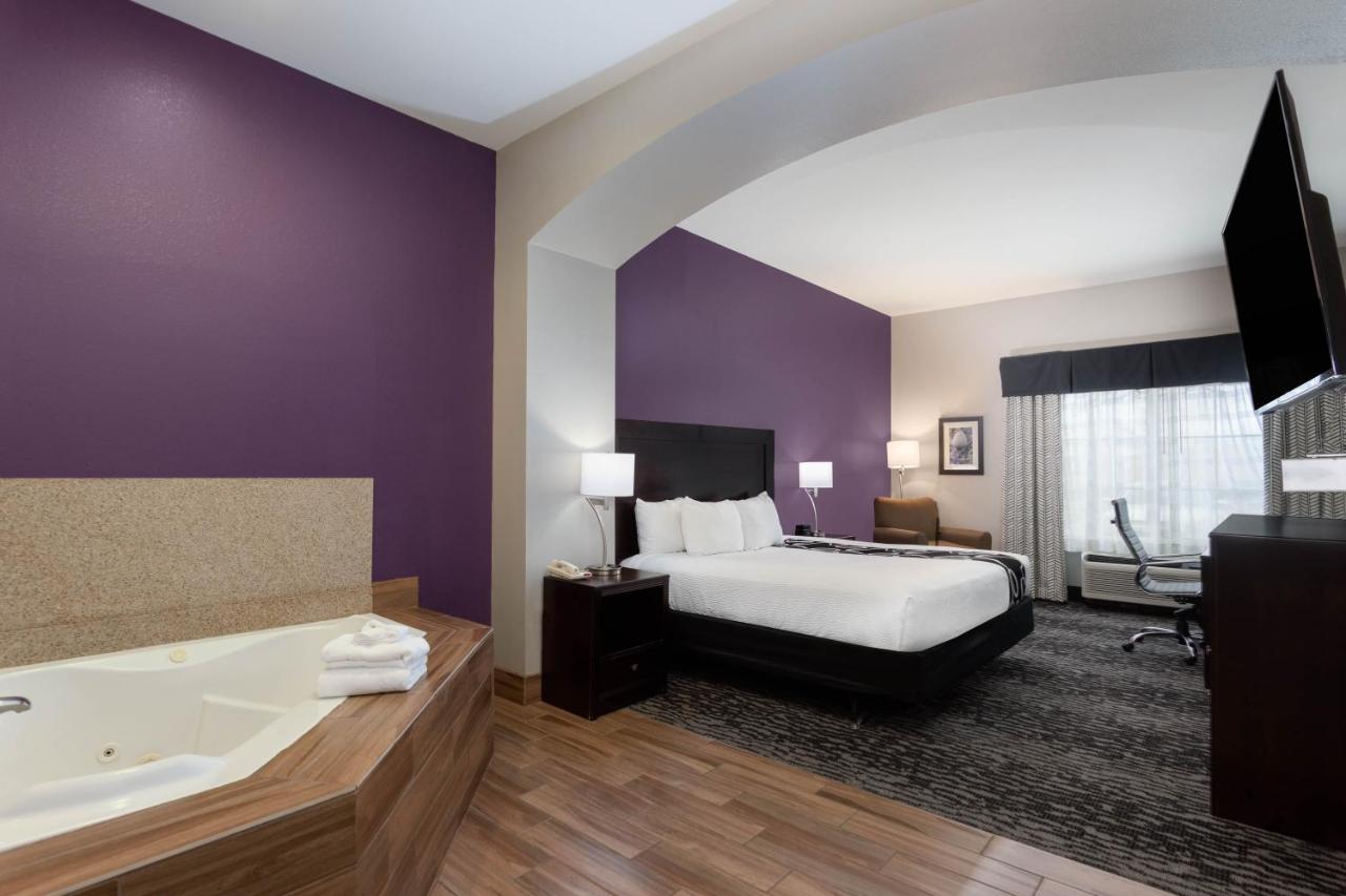 Queen Room with Two Queen Beds - Non-Smoking at La Quinta Inn & Suites by Wyndham Huntsville Airport Madison