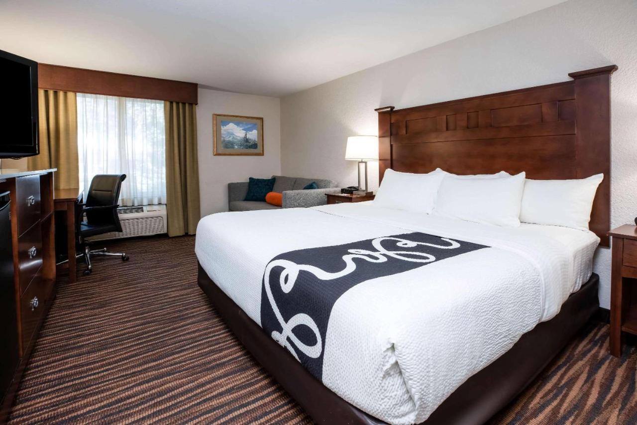 King Room at La Quinta Inn by Wyndham Bend