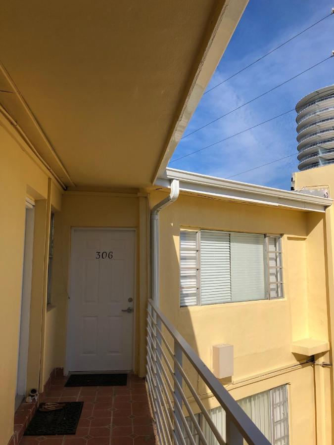 Two Bedrooms Family Suite with Kitchenette - Free Parking at Beach Place Hotel