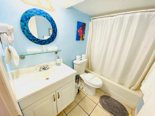 Standard Queen Room with Two Queen Beds at Sun Deck Inn and Suites