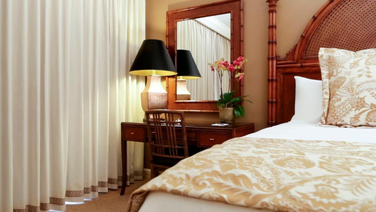 Standard King Room at Santa Barbara Inn