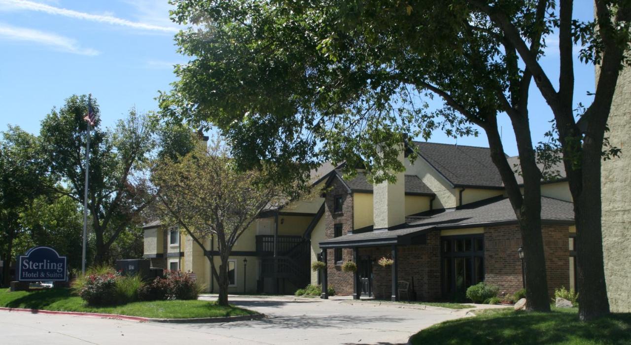Sterling Hotel and Suites