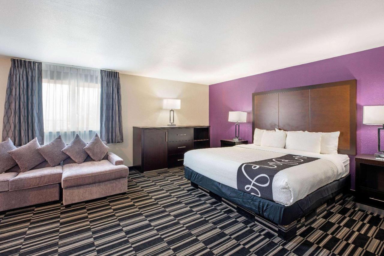 Deluxe King Room - Non-Smoking at La Quinta Inn by Wyndham Caldwell