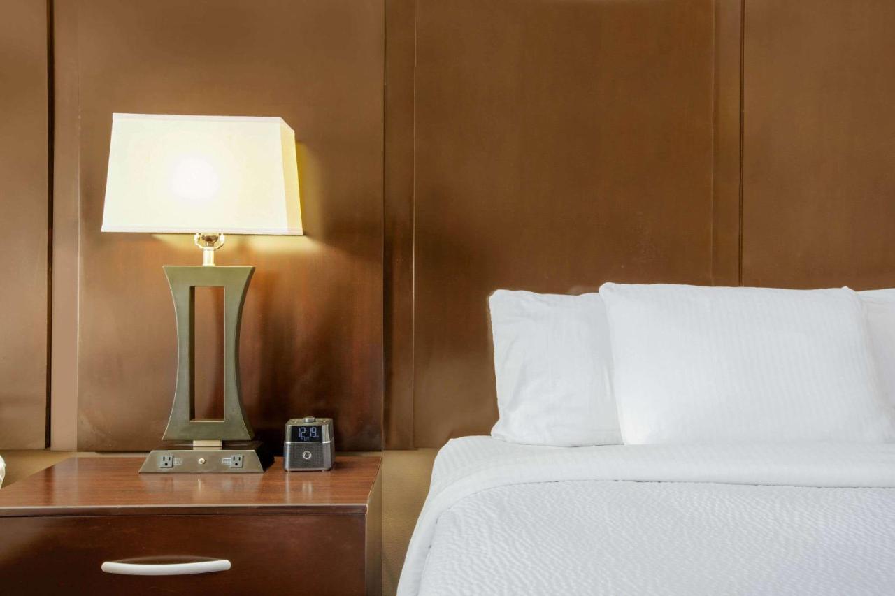 Deluxe Queen Room with Two Queen Beds at La Quinta Inn & Suites by Wyndham Conway