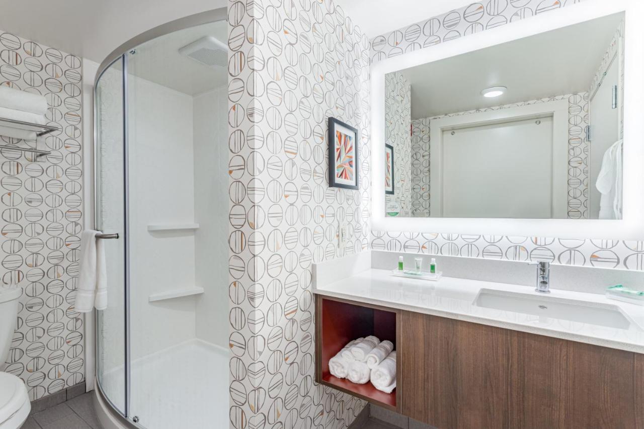 Suite Two Queen Beds Hearing Accessible at Holiday Inn Columbus by IHG