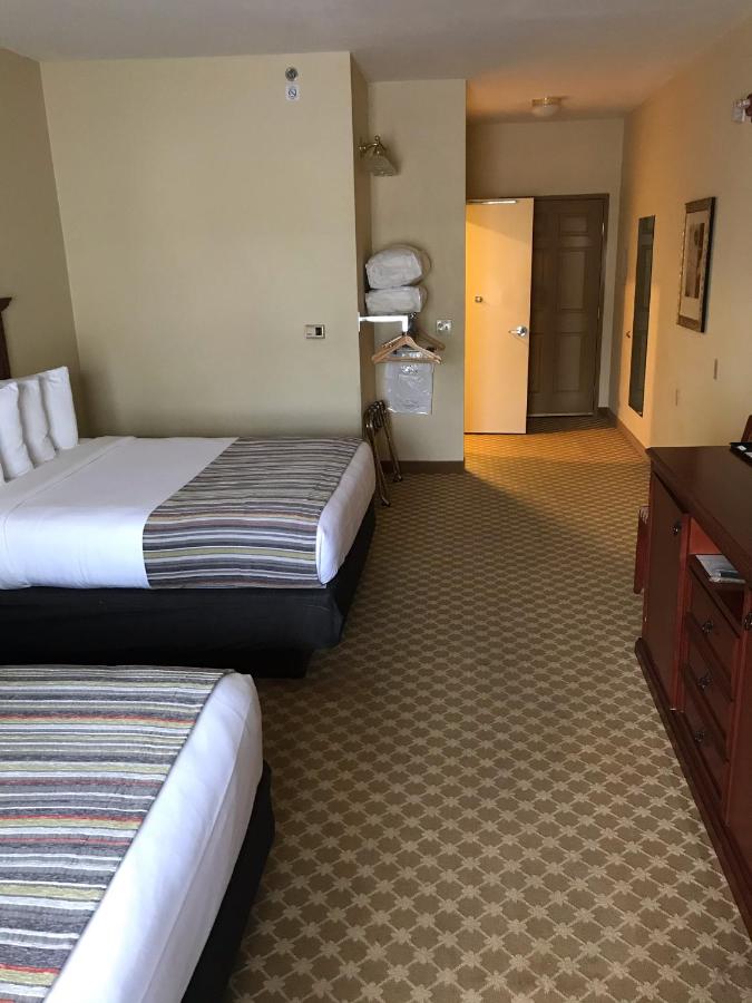 Queen Room with Two Queen Beds and Roll-In Shower - Non-Smoking at Country Inn & Suites by Radisson, Freeport, IL