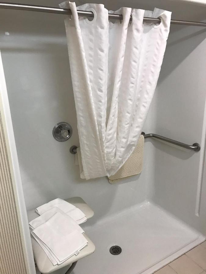 Queen Room with Two Queen Beds and Roll-In Shower - Non-Smoking at Country Inn & Suites by Radisson, Freeport, IL