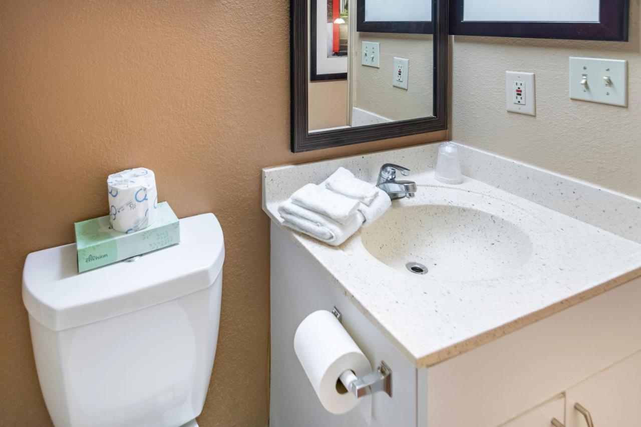 Queen Studio - Non-Smoking at Extended Stay America Suites Tulsa Midtown
