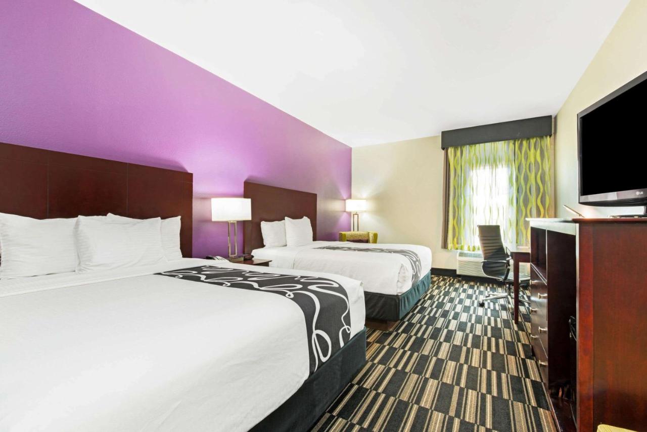 Deluxe Queen Room with Two Queen Beds at La Quinta Inn & Suites by Wyndham Bridge City
