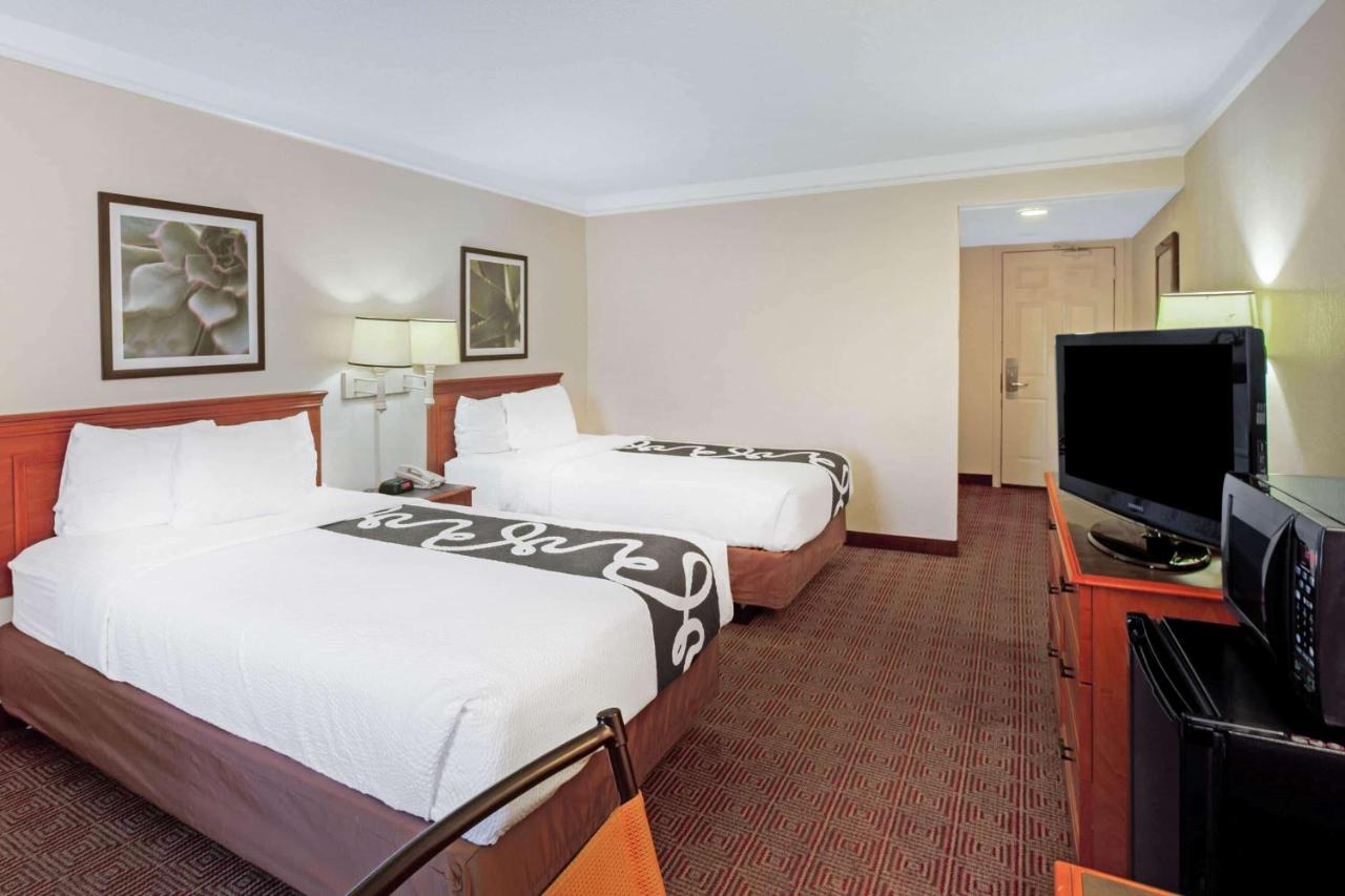  | La Quinta Inn by Wyndham Houston Greenway Plaza Medical Area