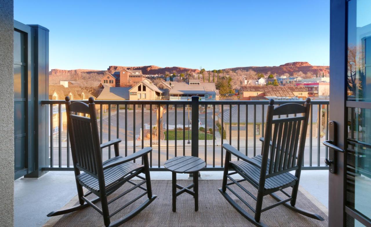 King Balcony, Guest room, 1 King, City view, Balcony at The Advenire, Autograph Collection