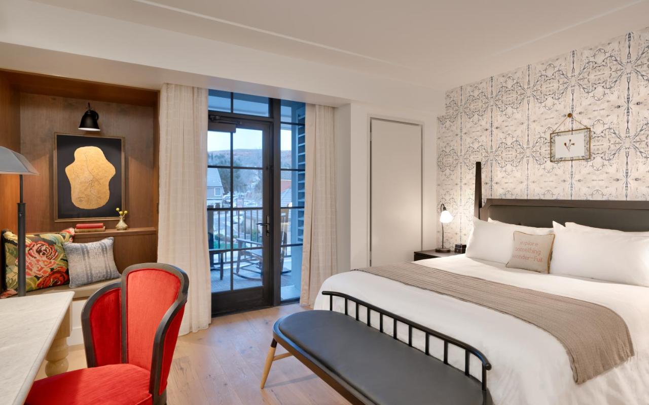 King Balcony, Guest room, 1 King, City view, Balcony at The Advenire, Autograph Collection