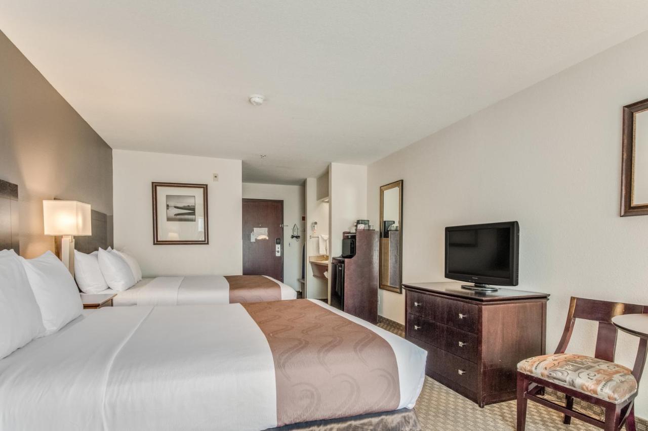 Deluxe Queen Room with Two Queen Beds at Quality Inn