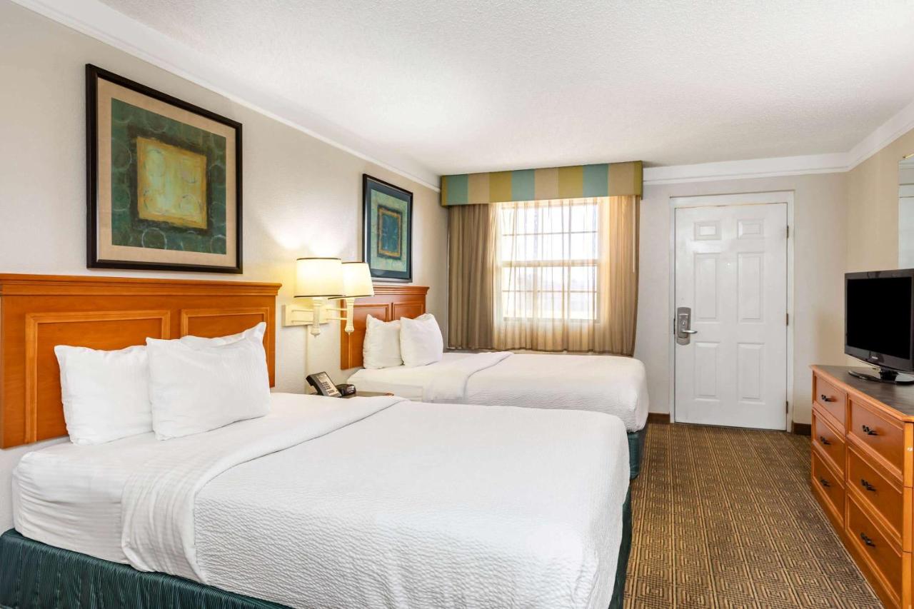 Double Room with Two Double Beds at La Quinta Inn by Wyndham El Paso West