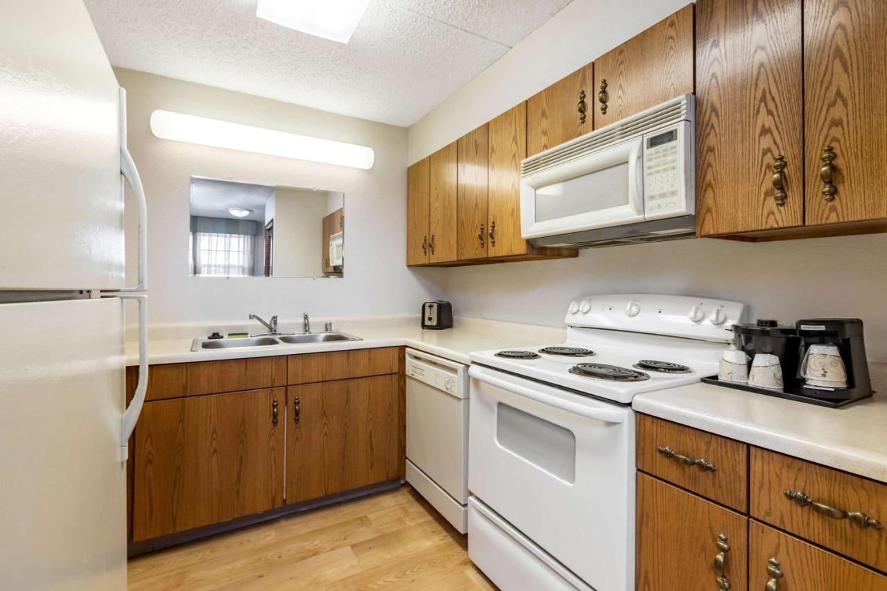 King Apartment - Non-Smoking at La Quinta Inn by Wyndham El Paso West