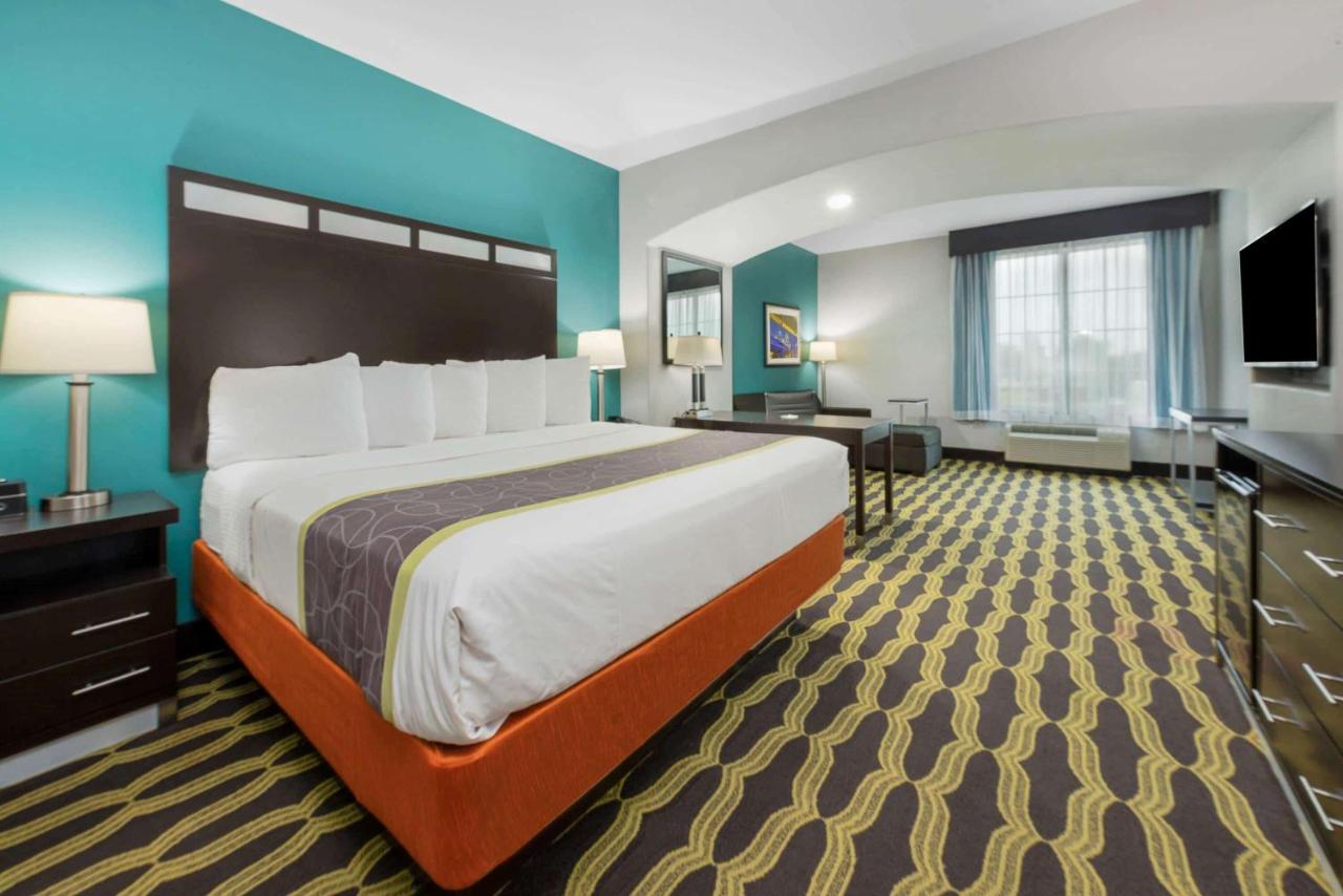 Executive King Room- Non Smoking at La Quinta Inn & Suites by Wyndham Houston Humble Atascocita