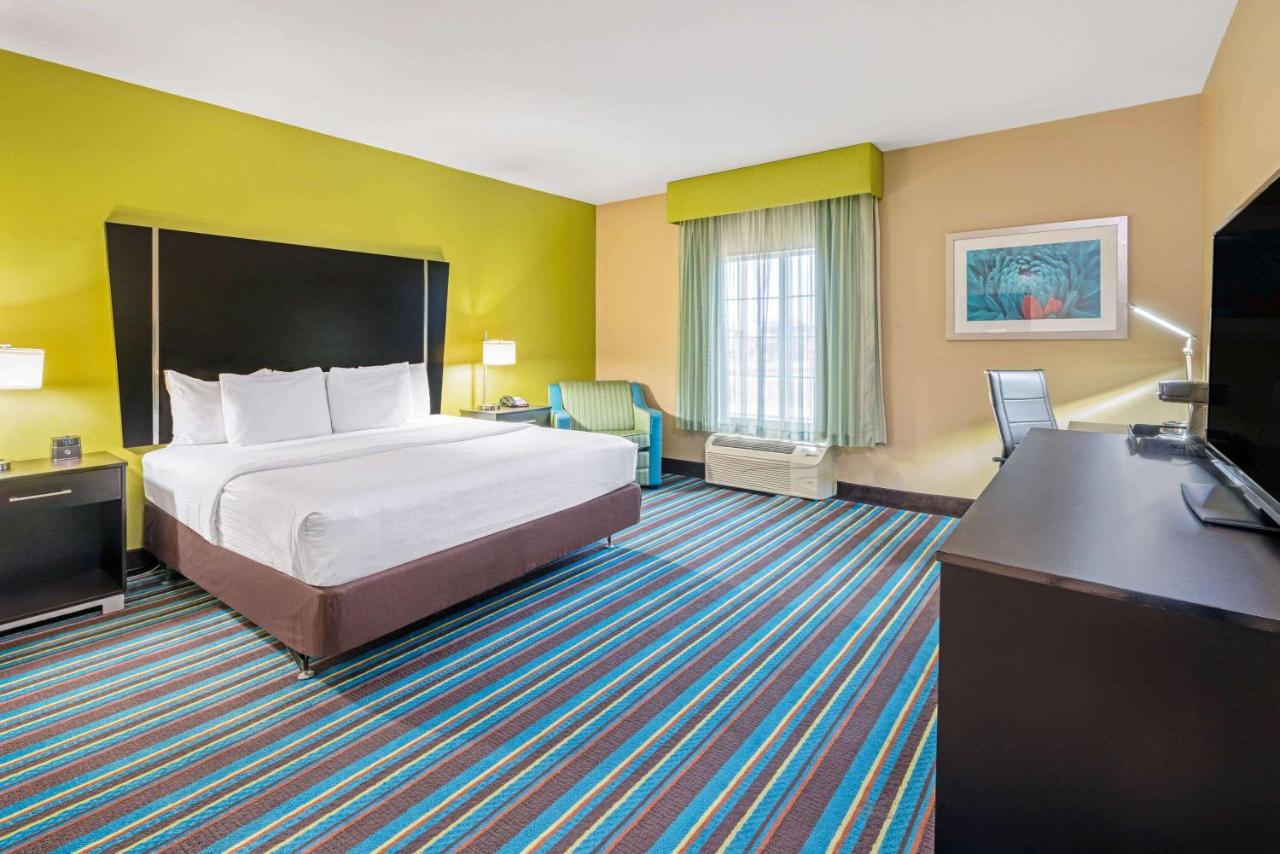 King Room - Disability Access at La Quinta Inn & Suites by Wyndham Muskogee
