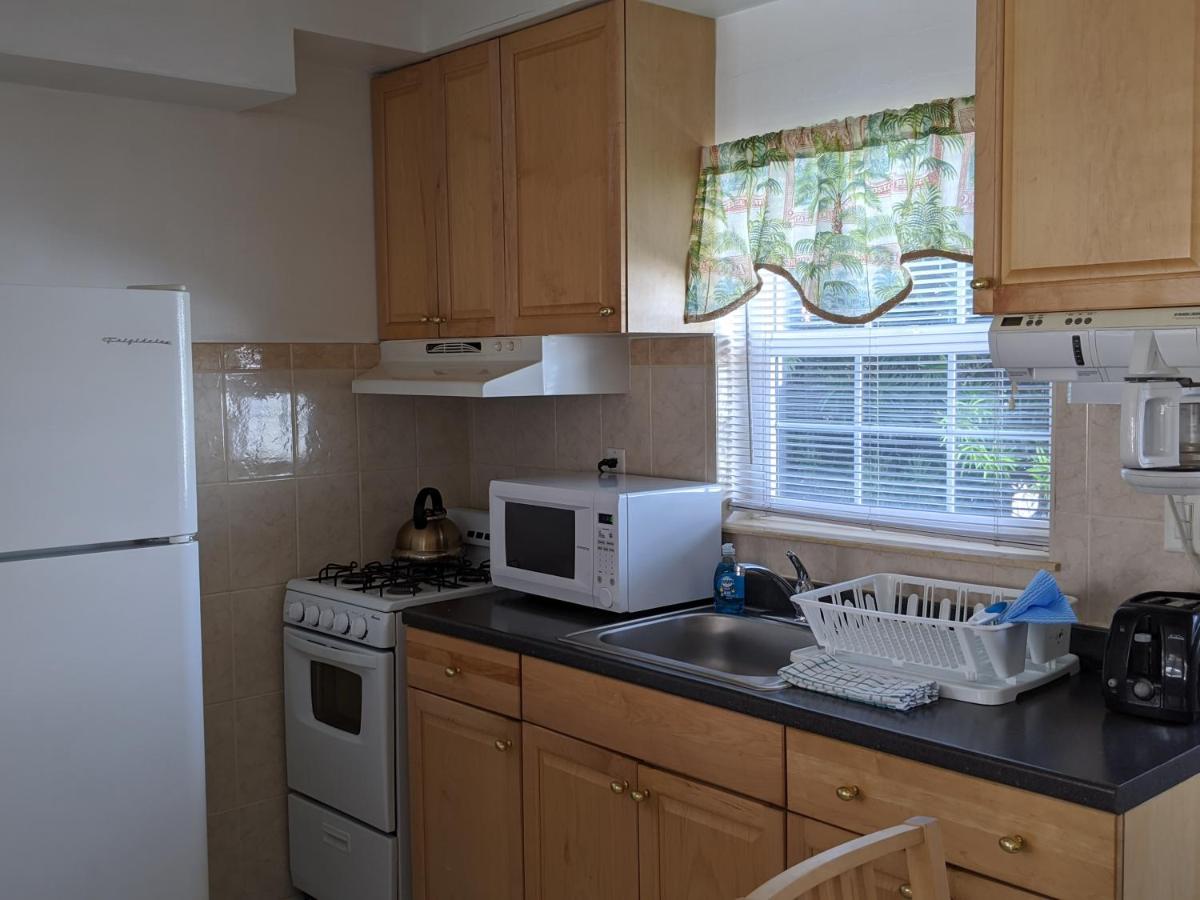 One-Bedroom Apartment at Breakaway Inn