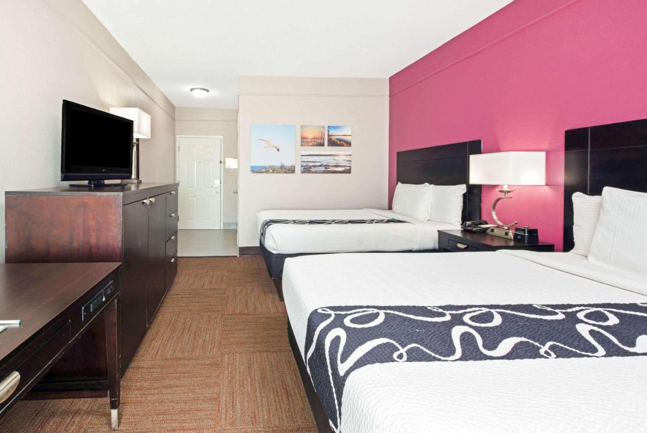 Deluxe Double Room with Two Double Beds at La Quinta Inn & Suites by Wyndham Winnie