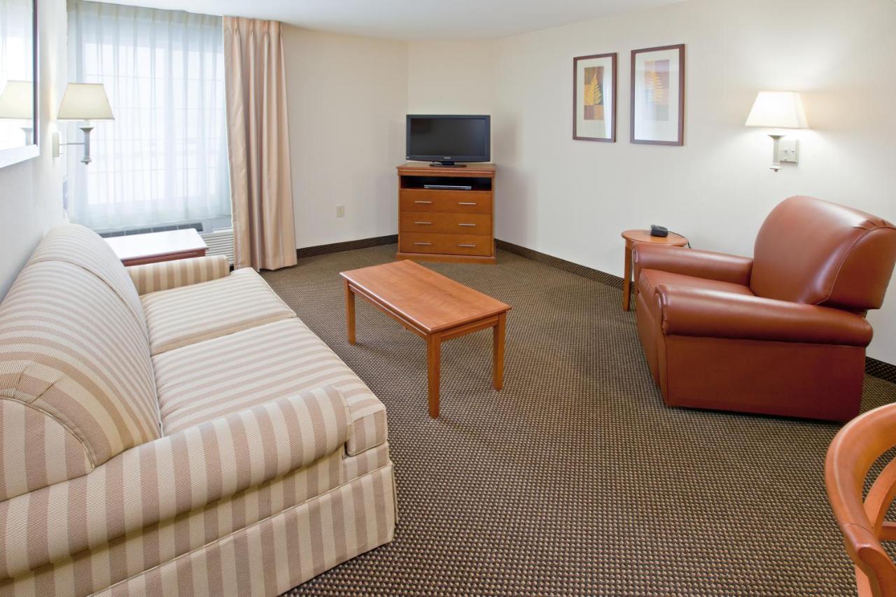 King Suite - Non-Smoking at Candlewood Suites Radcliff - Fort Knox by IHG