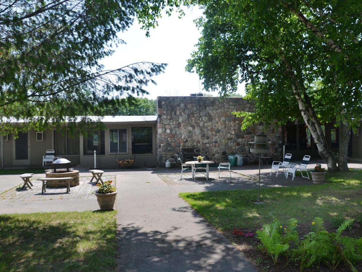 Birchwood Inn